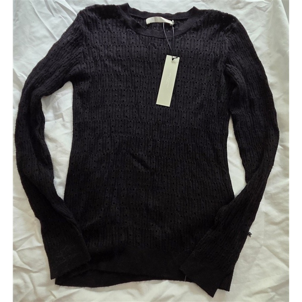 NWT One Gray Day SM Sabrina Crew Neck Sweater Black 129006